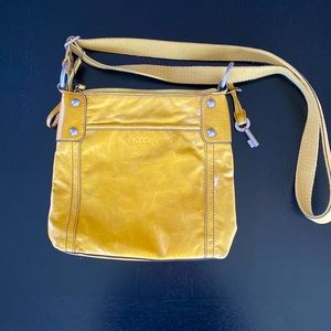 Fossil crossbody new condition